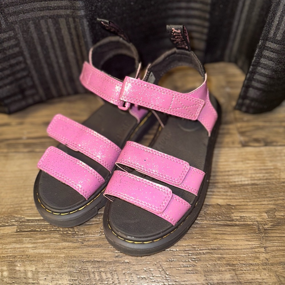 Dr. Martens Klaire J Soft Wair Little girl sandals